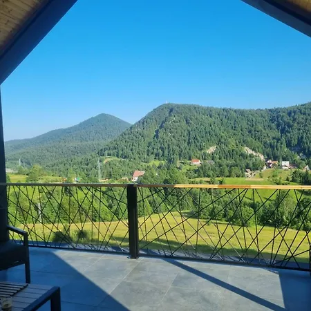 Vrh House 度假居 *