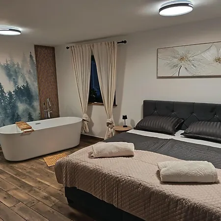 度假居 Vrh House *