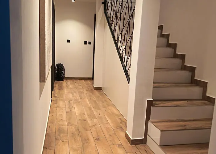 Vrh House Ravna Gora